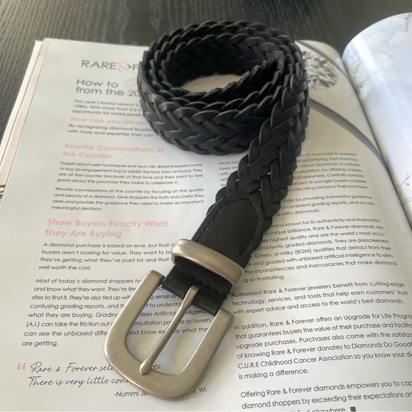 BLack color Woven 100% genuine Leather Belt gorgeous Leather Belt Size: 36/90 - Picture 1 of 15